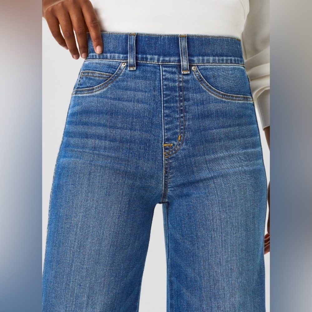 Spanx Ocean Flare Jeans Vintage Indigo Wash Size Small - Picture 5 of 11